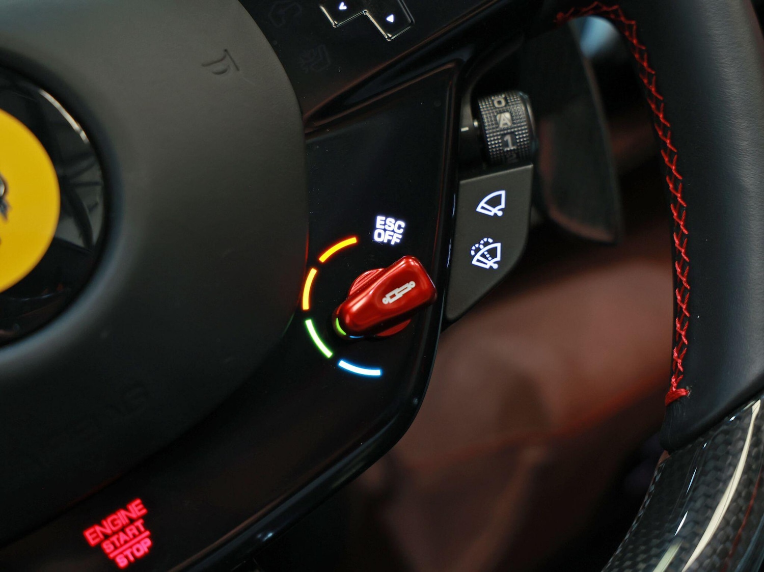 Used Ferrari 296 GTS 2025 for sale - 76832538: Photo 14