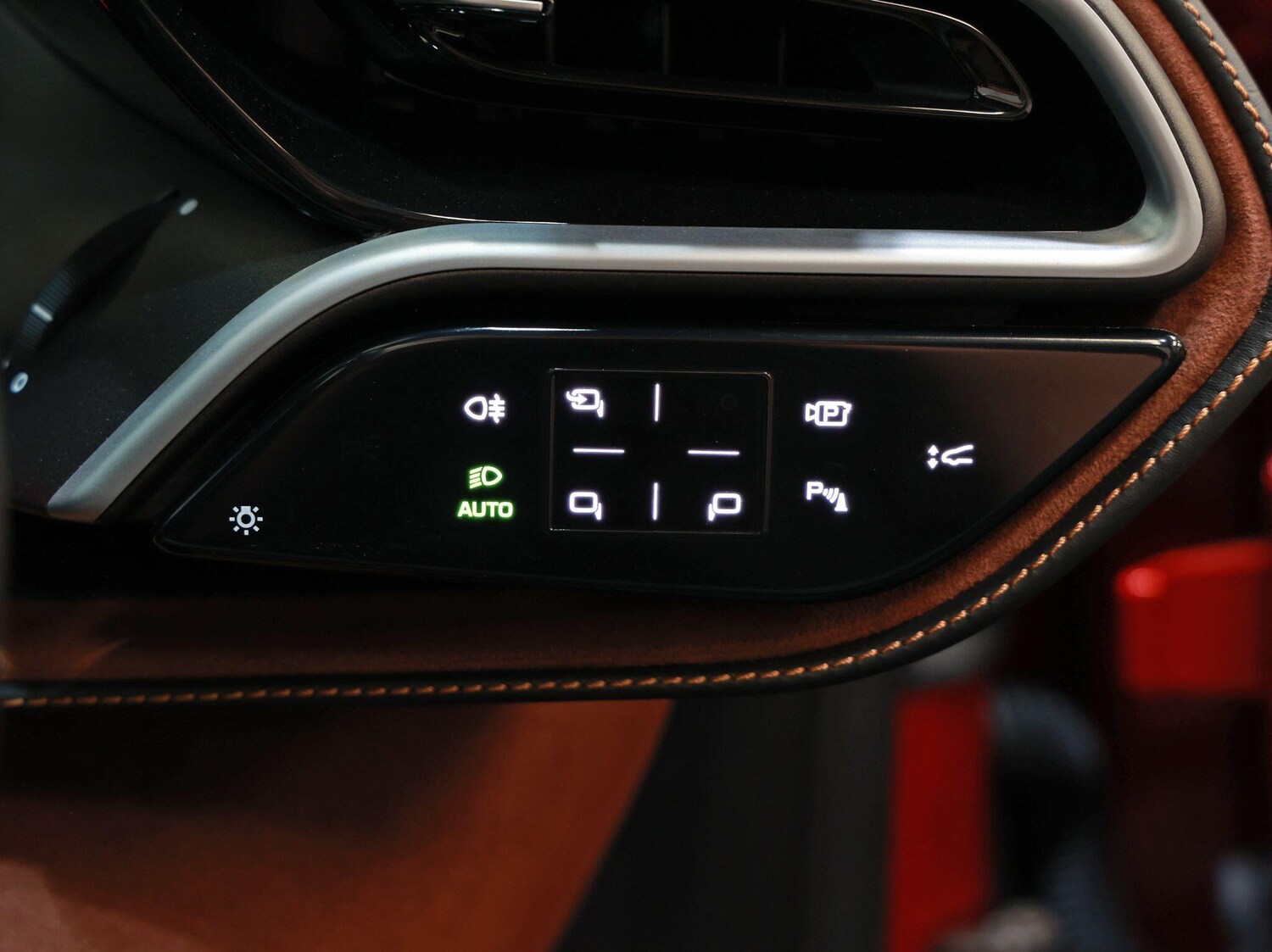 Used Ferrari 296 GTS 2025 for sale - 76832538: Photo 16