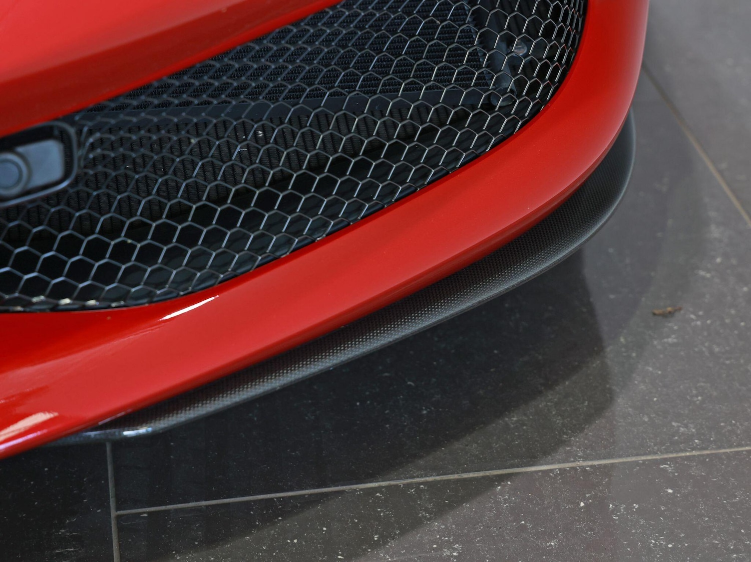 Used Ferrari 296 GTS 2025 for sale - 76832538: Photo 27