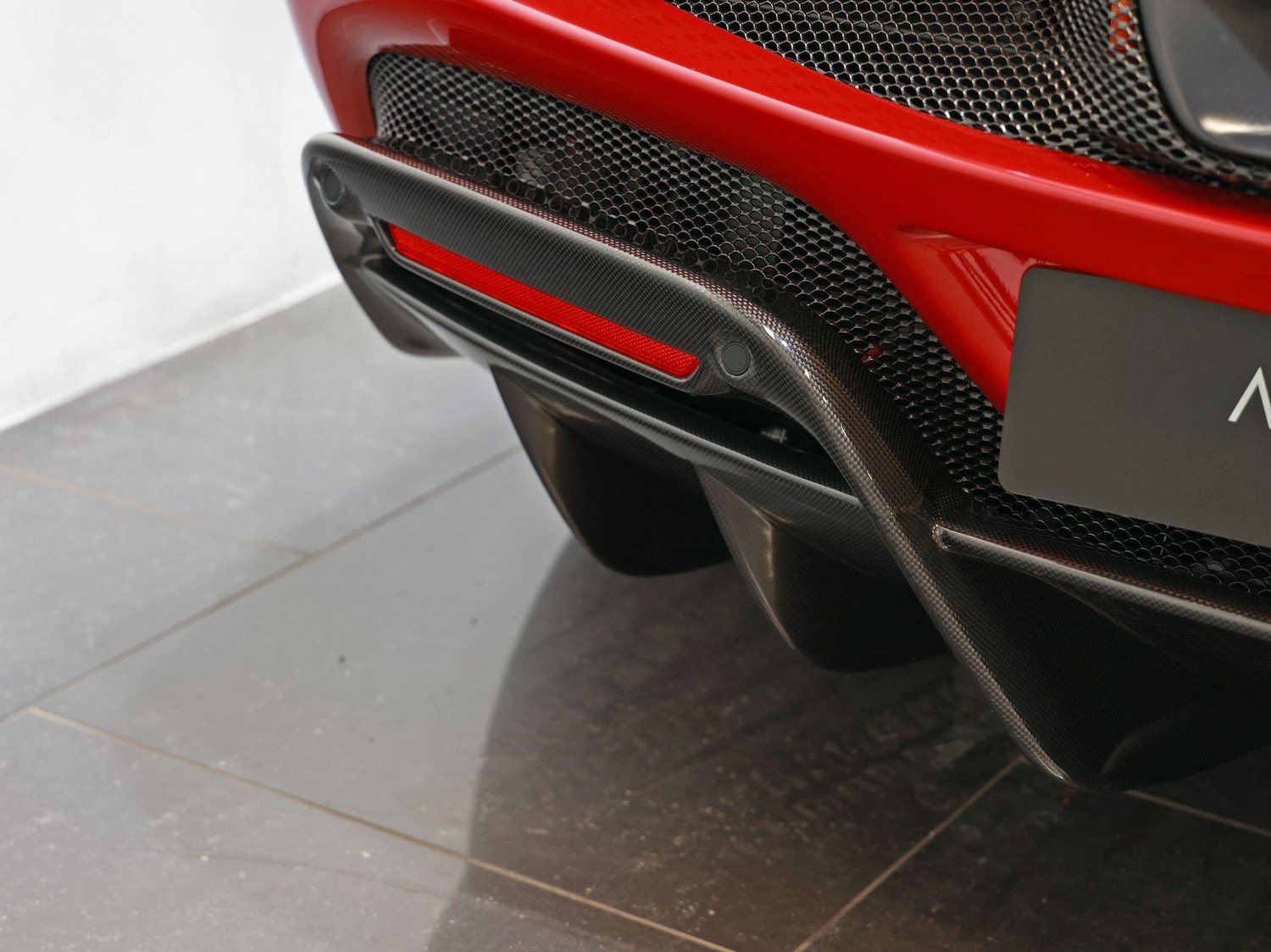 Used Ferrari 296 GTS 2025 for sale - 76832538: Photo 29