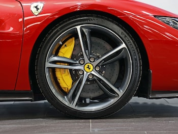 Used Ferrari 296 GTS 2025 for sale - 76832538: Photo