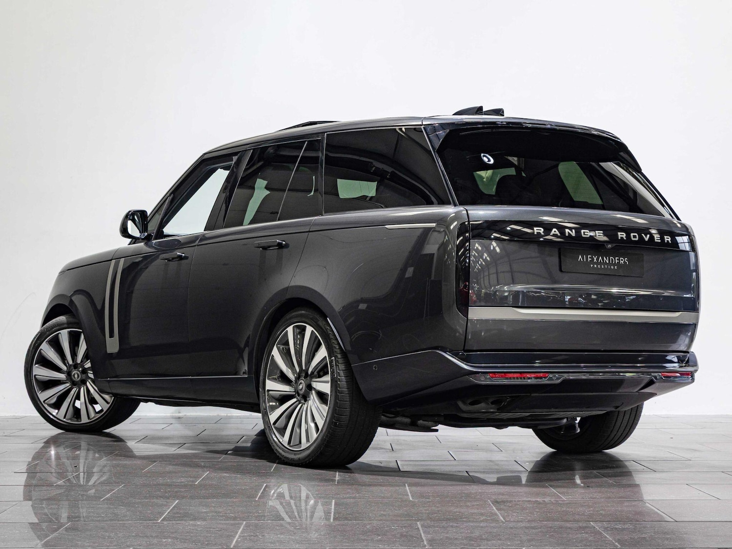 Used Land Rover Range Rover 2024 for sale - 76997162: Photo 24