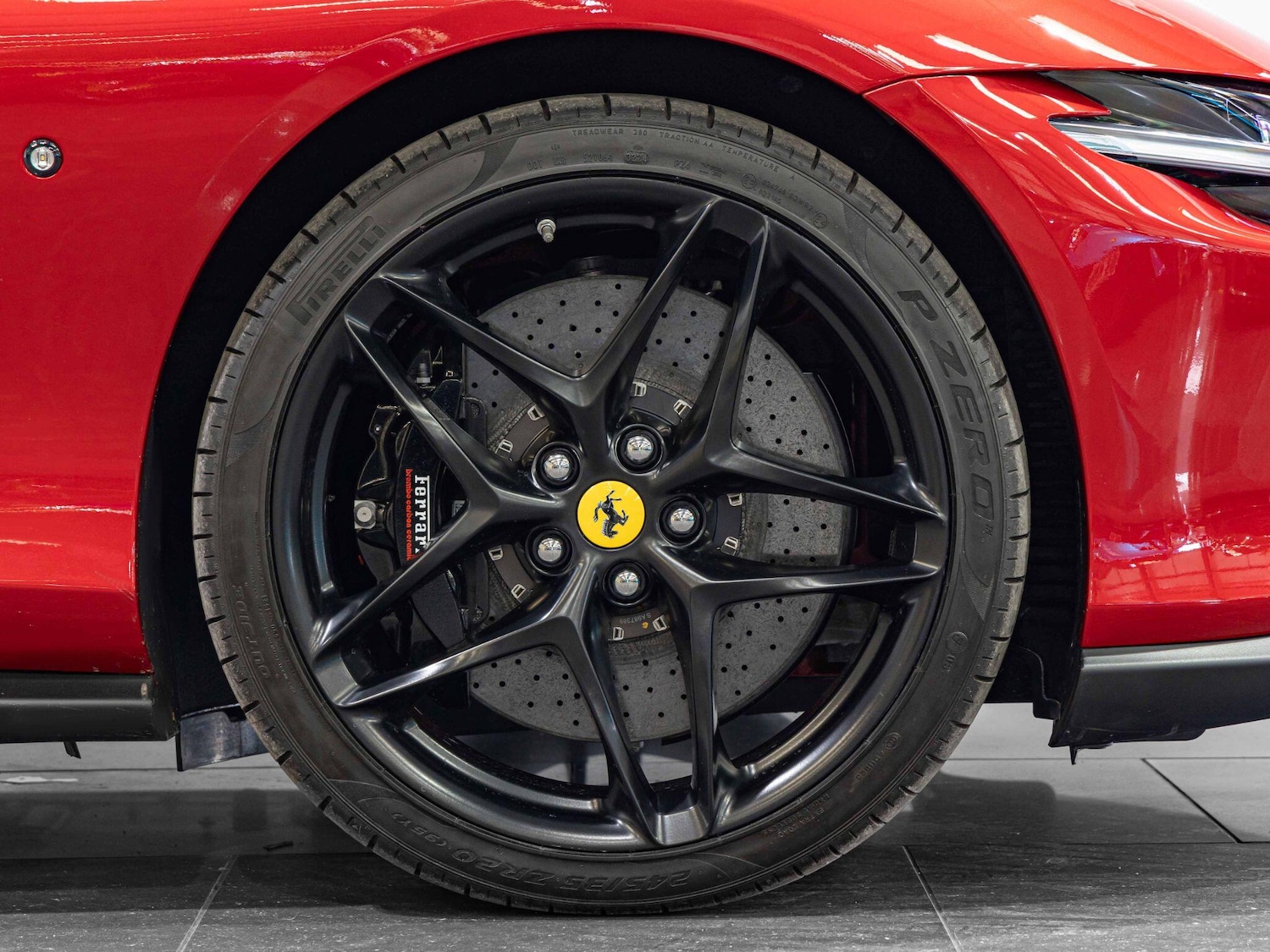 Used Ferrari Roma 2025 for sale - 76549634: Photo 5