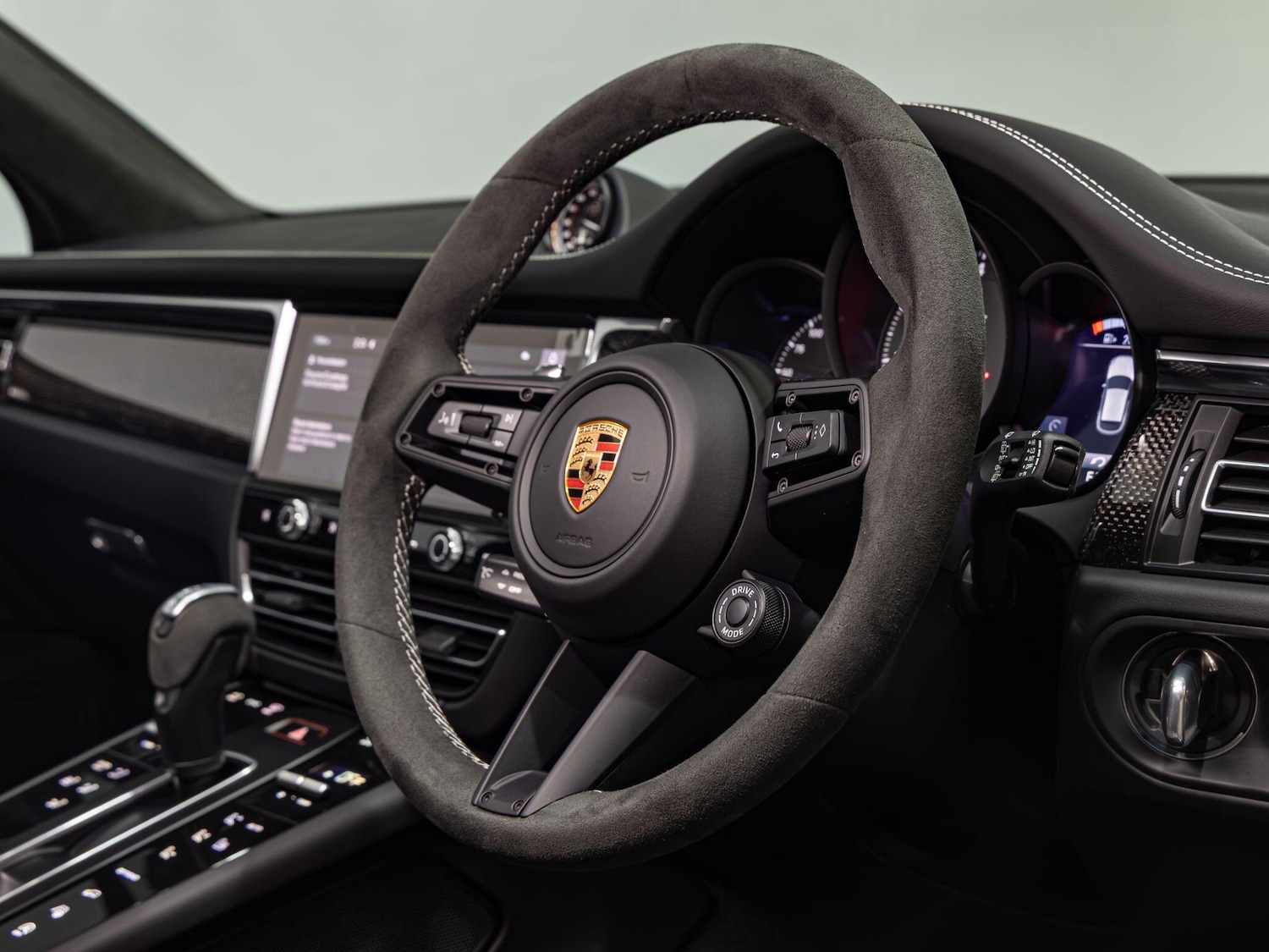 Used Porsche Macan 2025 for sale - 77550006: Photo 10