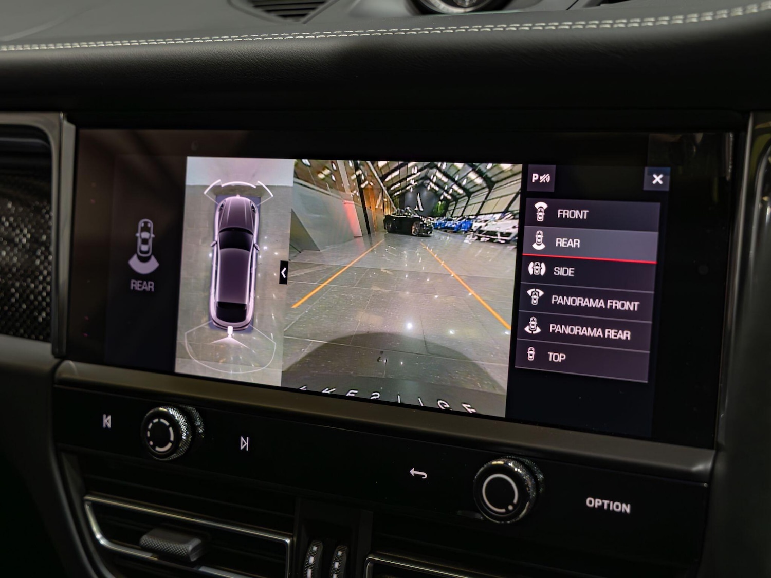 Used Porsche Macan 2025 for sale - 77550006: Photo 15