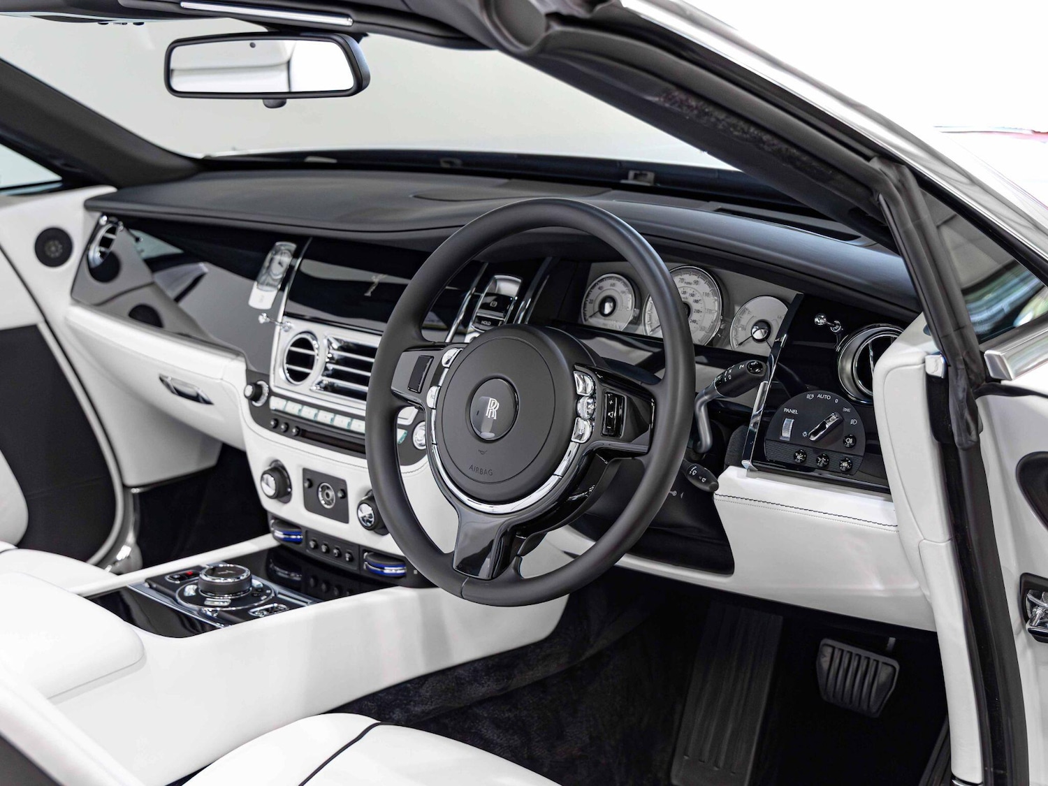 Used Rolls-Royce Silver Dawn 2016 for sale - 76549618: Photo 11