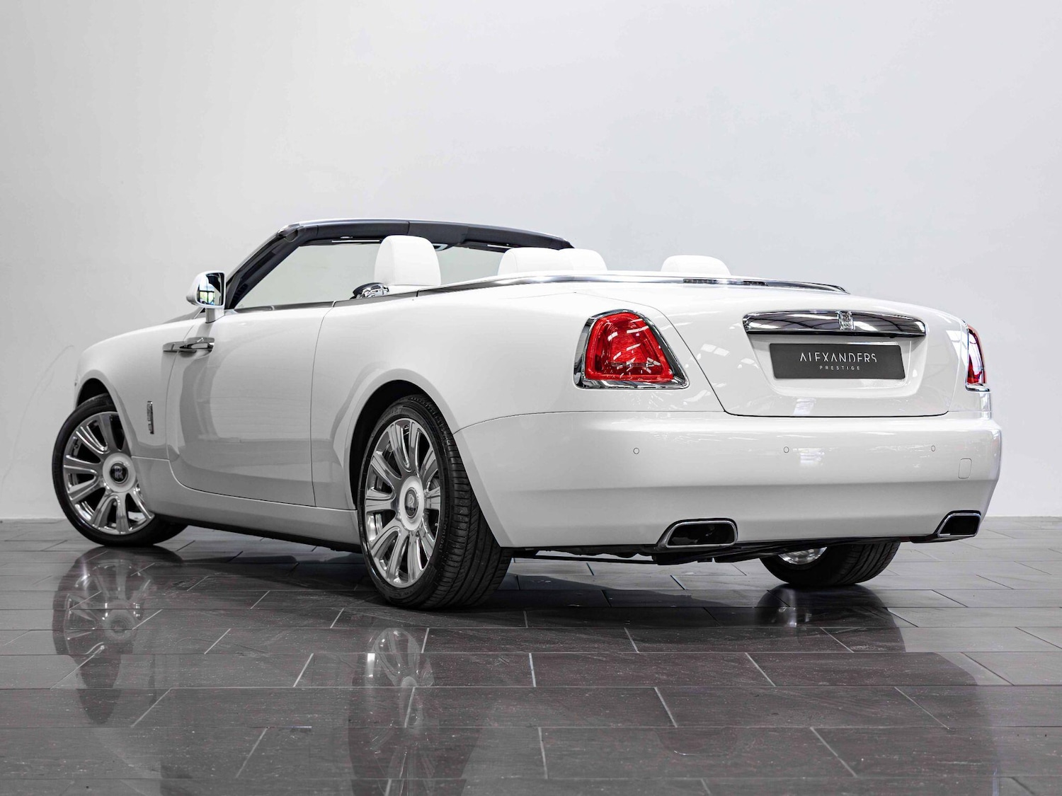 Used Rolls-Royce Silver Dawn 2016 for sale - 76549618: Photo 25