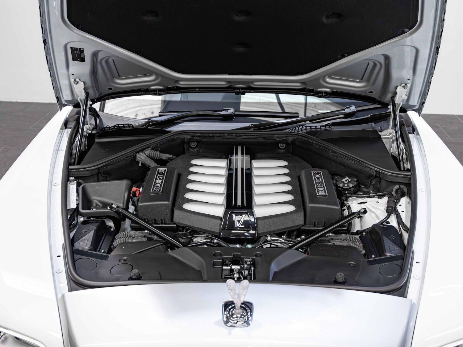 Used Rolls-Royce Silver Dawn 2016 for sale - 76549618: Photo 30