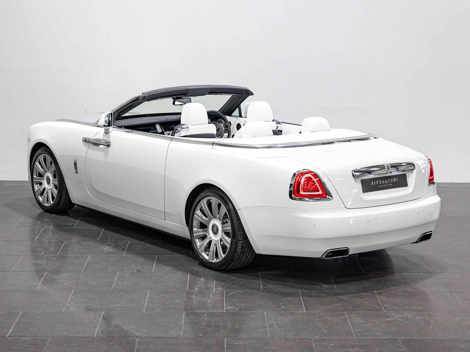 Used Rolls-Royce Silver Dawn 2016 for sale - 76549618: Photo 6
