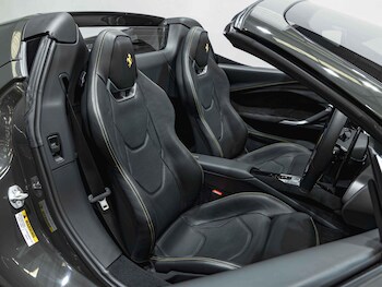 Used Ferrari 296 GTS 2025 for sale - 78245741: Photo