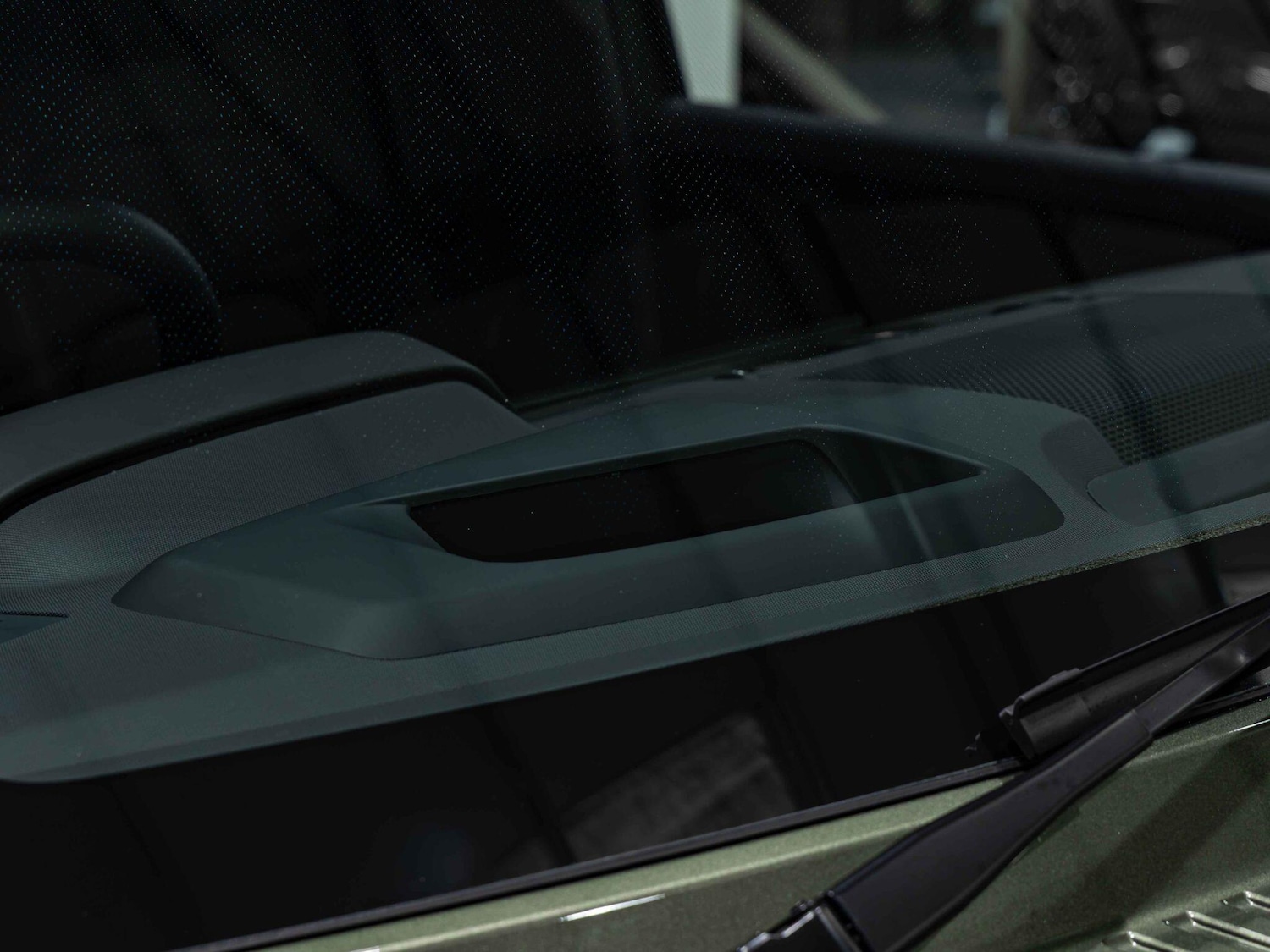 Used Land Rover Defender 110 2025 for sale - 77215941: Photo 16