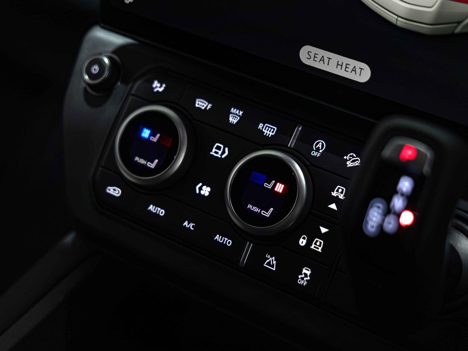 Used Land Rover Defender 110 2025 for sale - 77215941: Photo 23