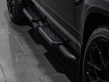 Used Land Rover Defender 110 2025 for sale - 77215941: Photo