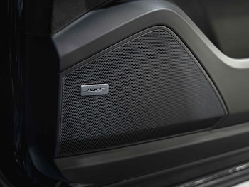 Used Porsche Cayenne 2024 for sale - 78260605: Photo