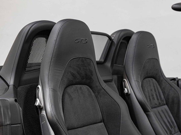 Used Porsche 718 Boxster 2019 for sale - 74978463: Photo 11