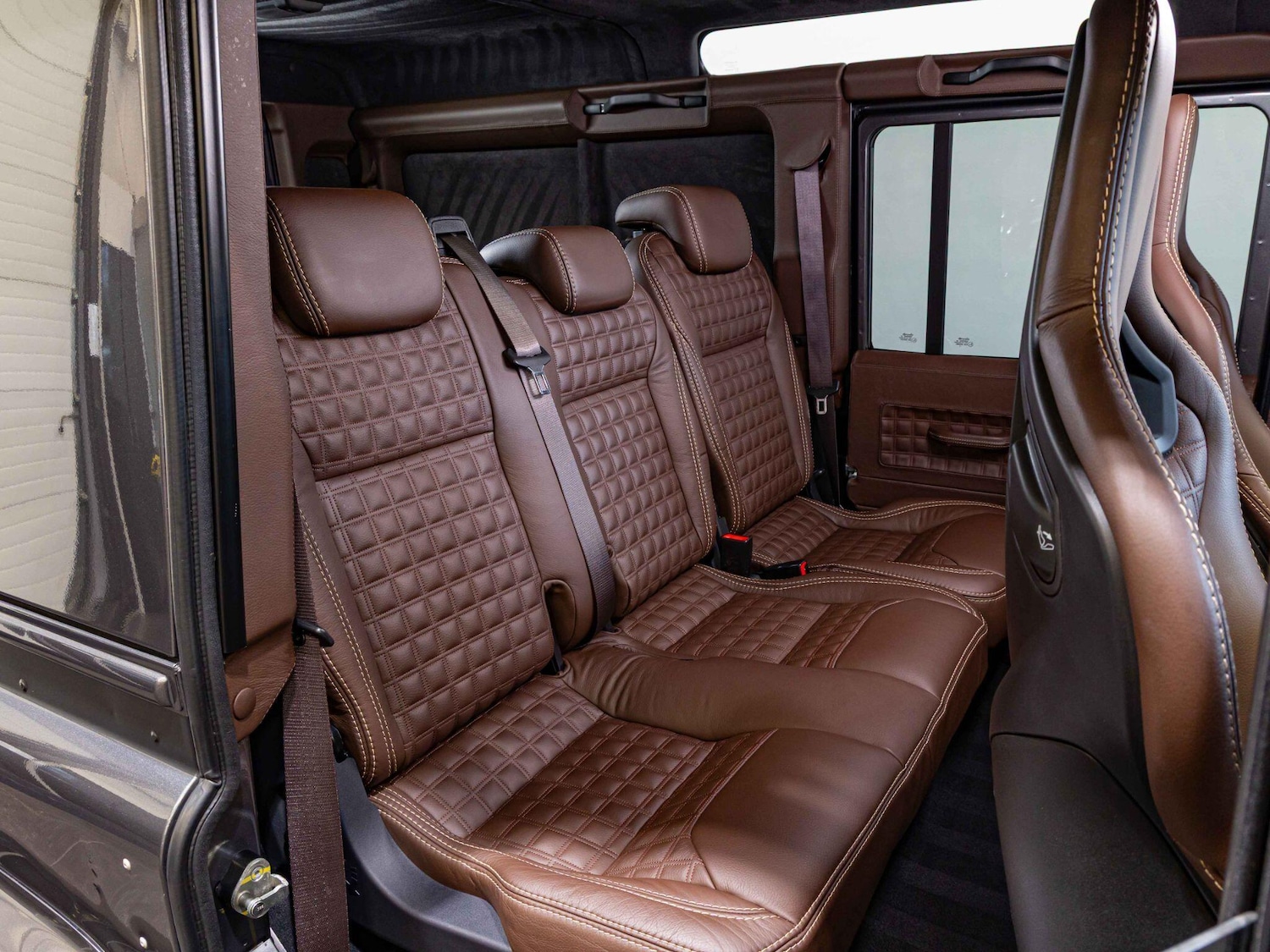 Used Land Rover Defender 110 2016 for sale - 76138732: Photo 17