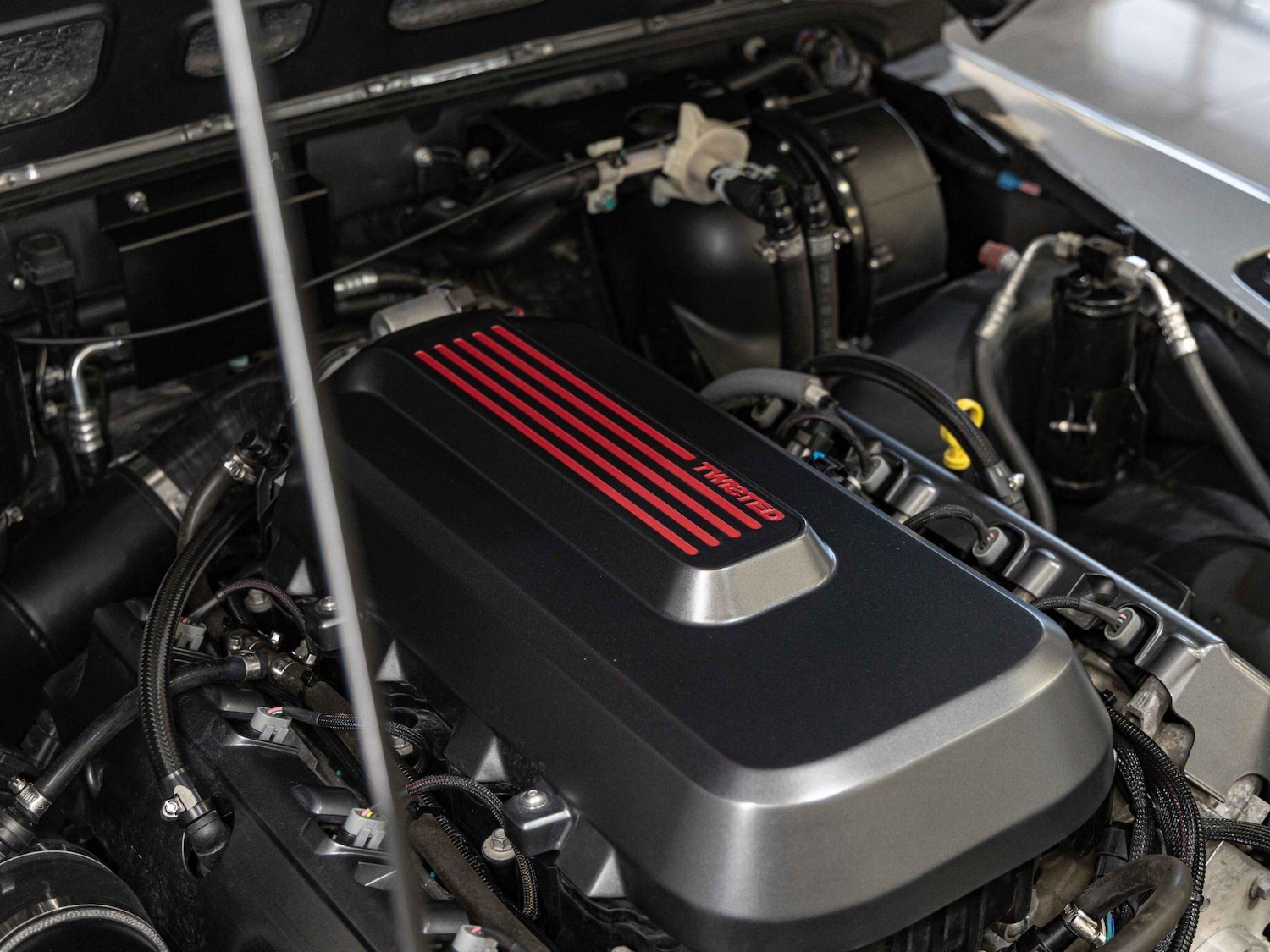 Used Land Rover Defender 110 2016 for sale - 76138732: Photo 2