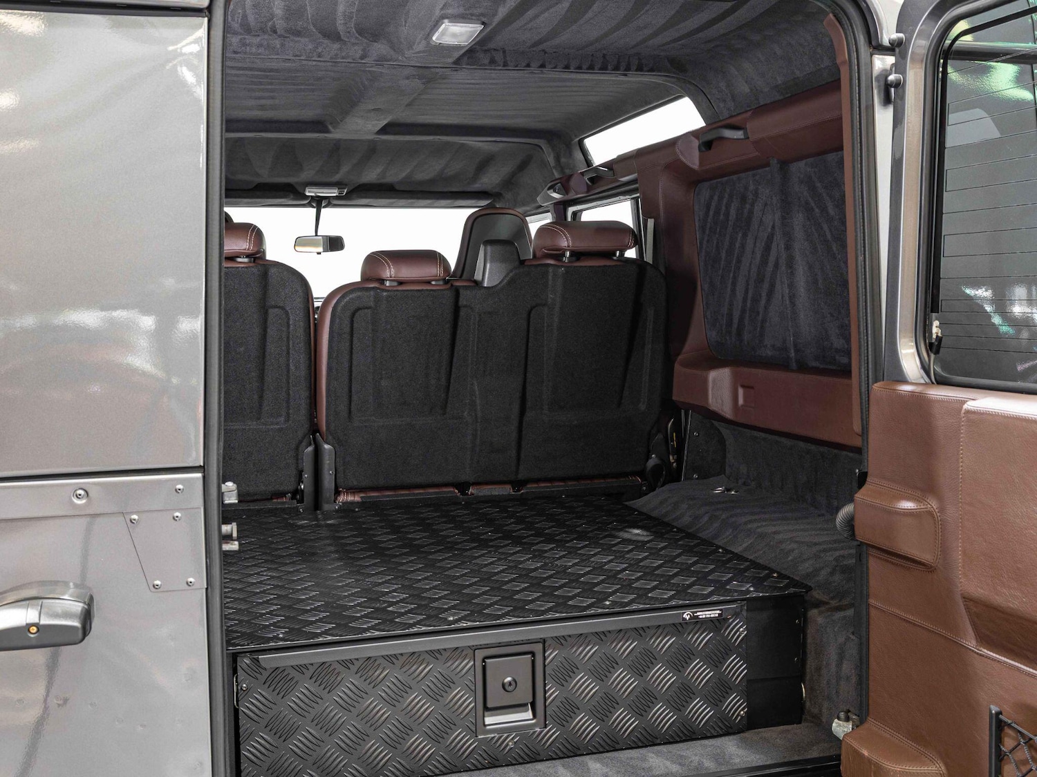 Used Land Rover Defender 110 2016 for sale - 76138732: Photo 21