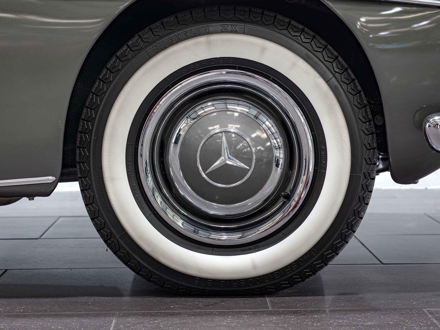 Used Mercedes-Benz 190 SL 2017 for sale - 76239297: Photo 4