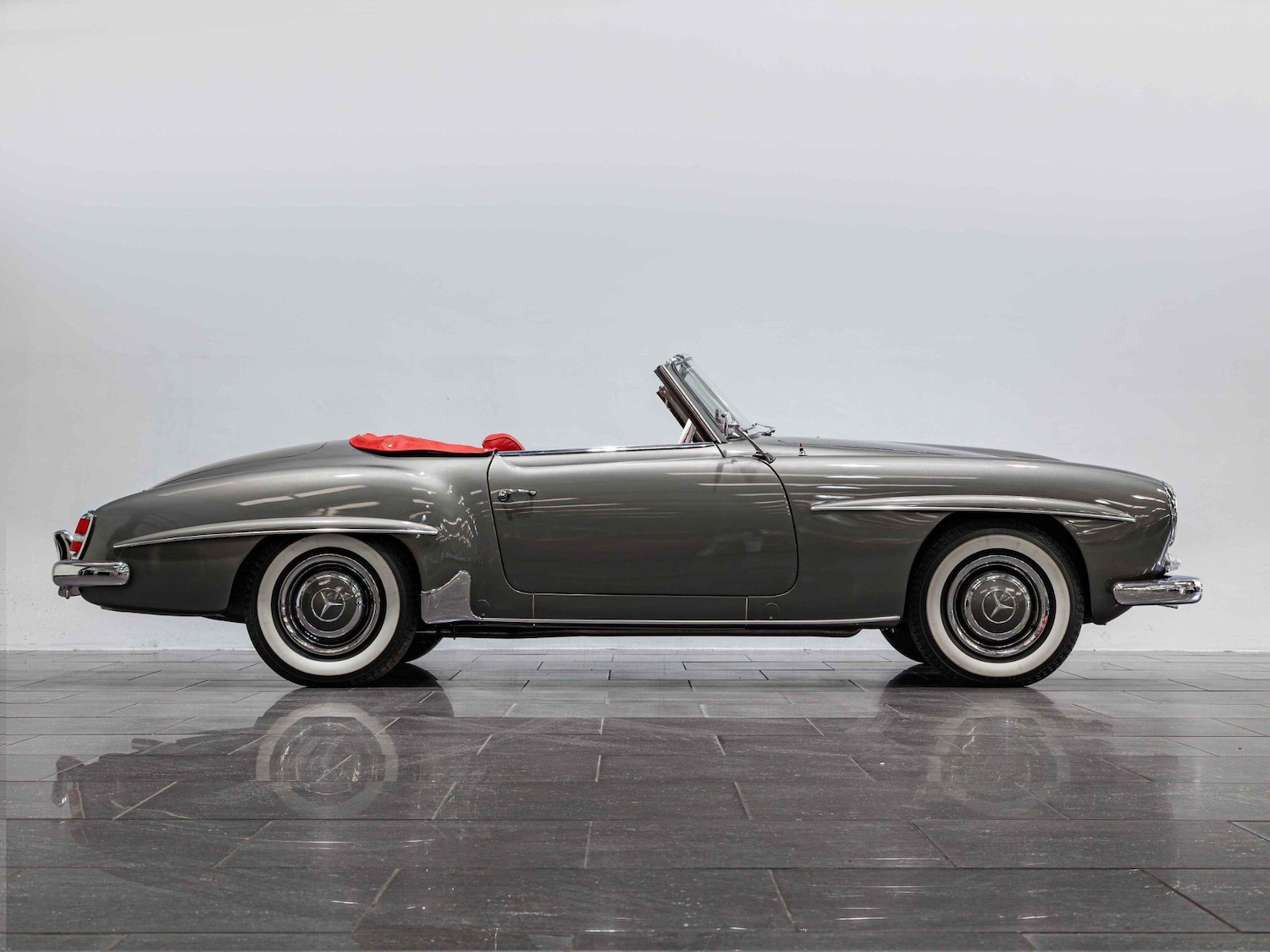 Used Mercedes-Benz 190 SL 2017 for sale - 76239297: Photo 5
