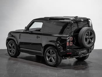 Used Land Rover Defender 90 2026 for sale - 79621225: Photo