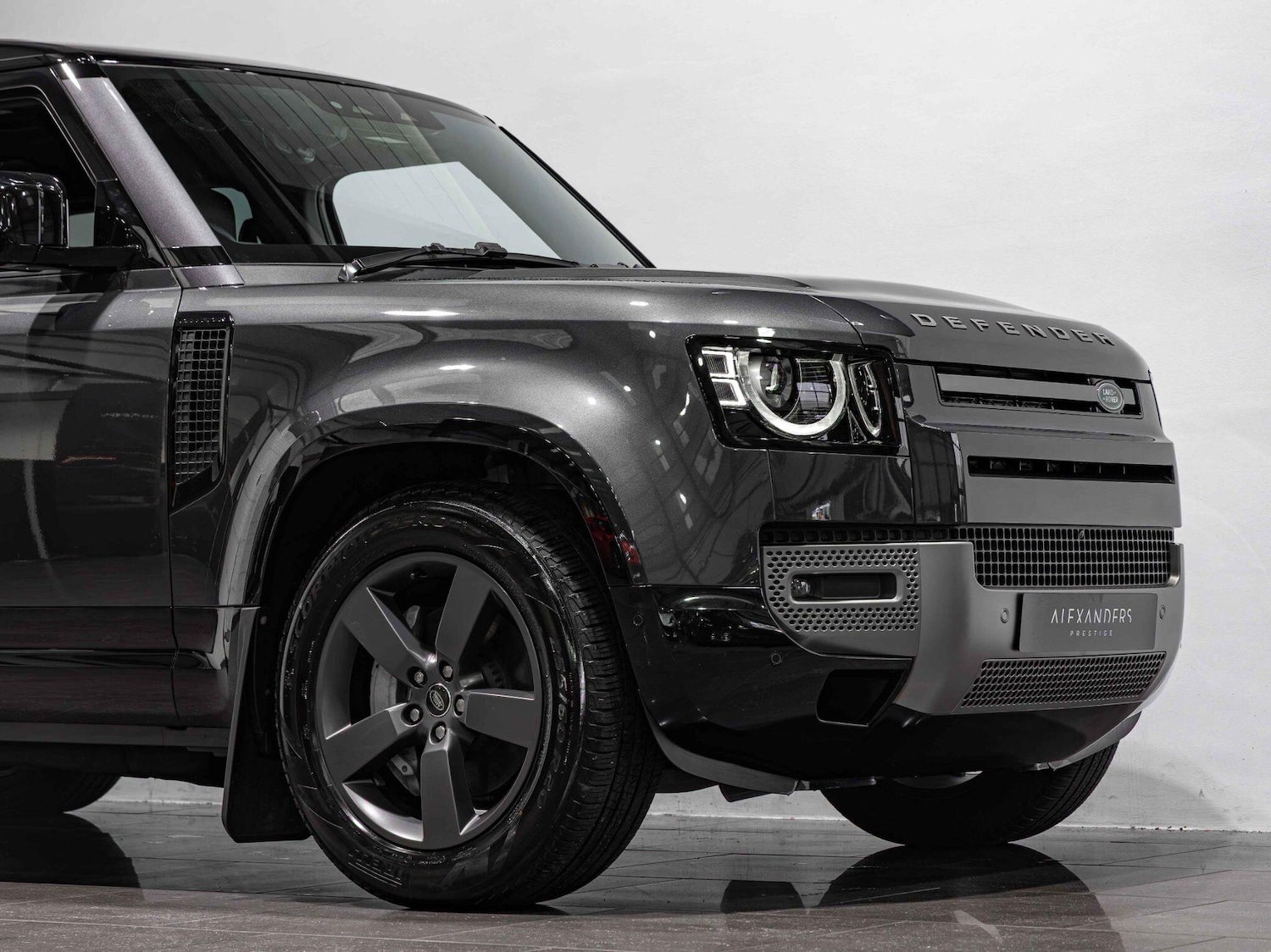 Used Land Rover Defender 110 2024 for sale - 77015284: Photo 19