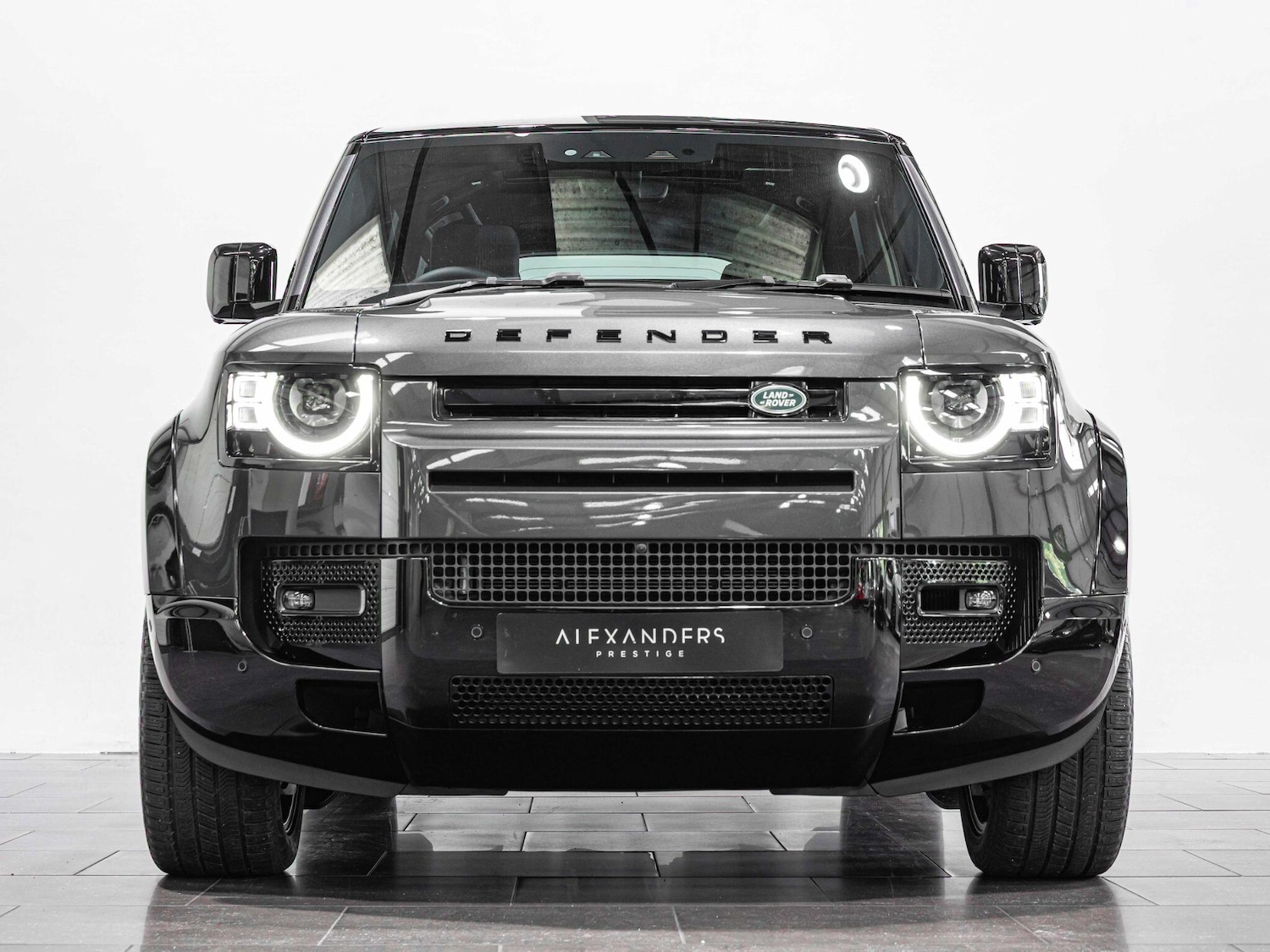 Used Land Rover Defender 110 for sale - 76727180: Photo 20