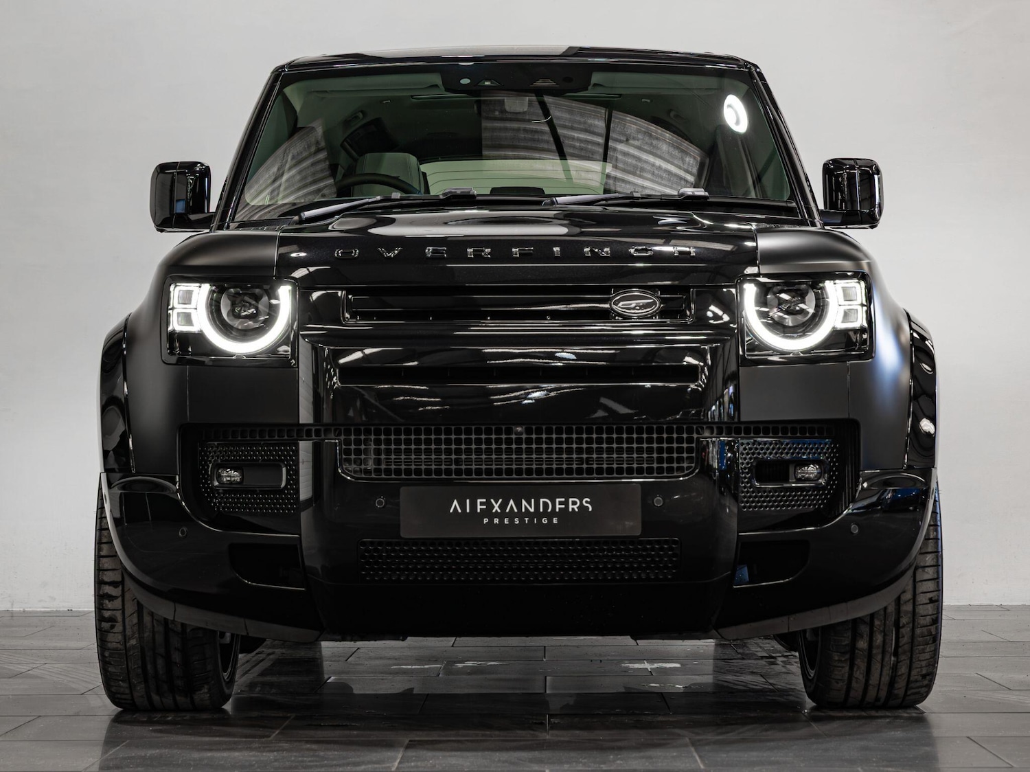 Used Land Rover Defender 110 2026 for sale - 77723135: Photo 24