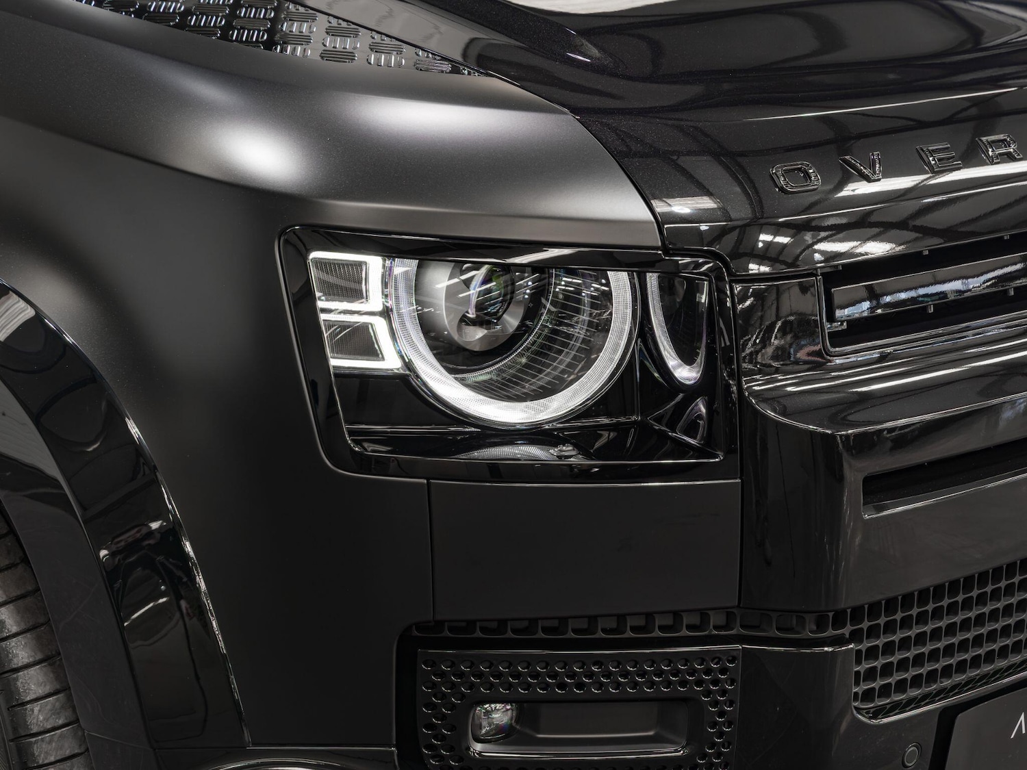 Used Land Rover Defender 110 2026 for sale - 77723135: Photo 26