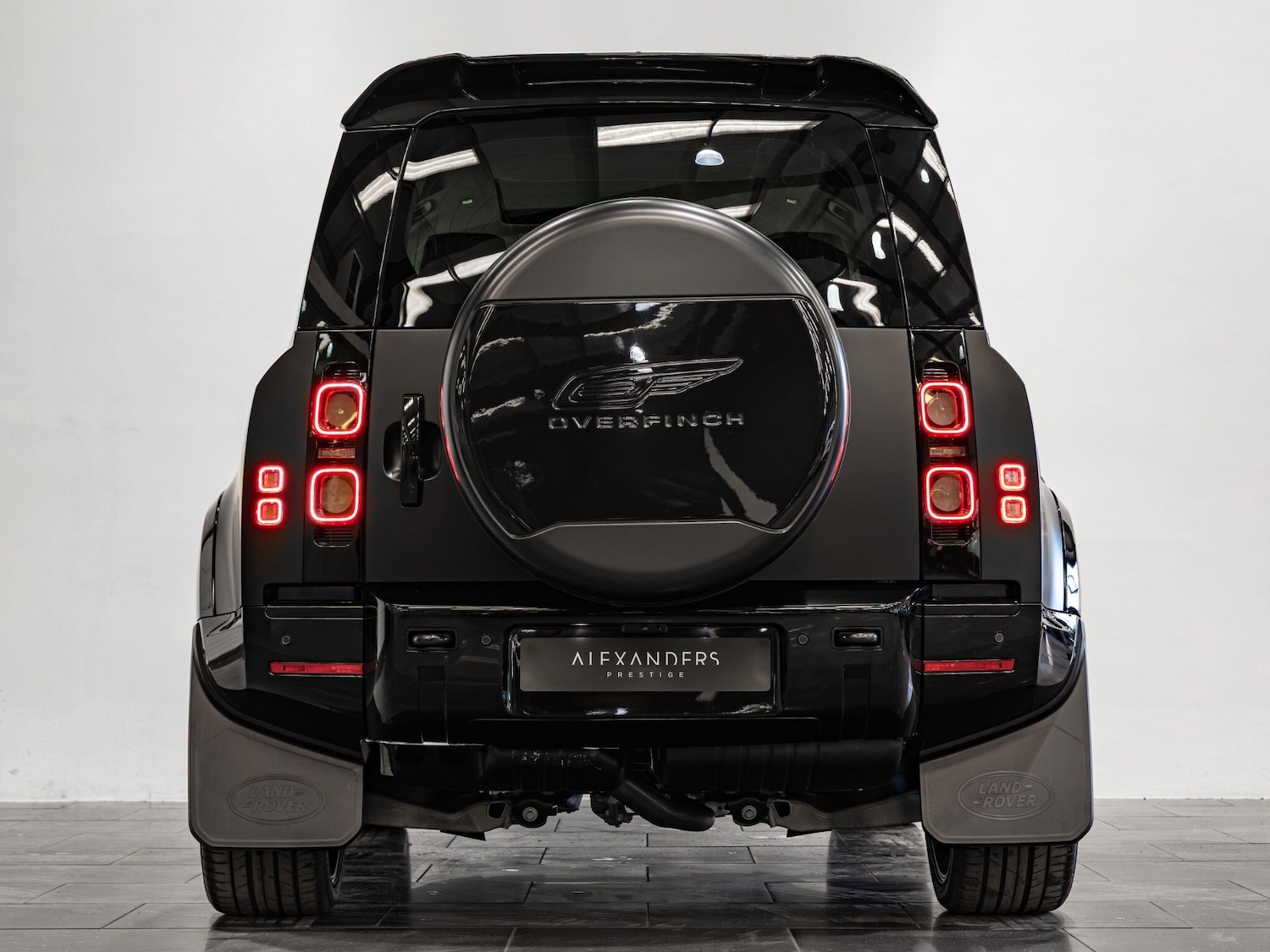 Used Land Rover Defender 110 2026 for sale - 77723135: Photo 29