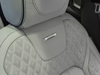 Used Land Rover Defender 110 2026 for sale - 77723135: Photo