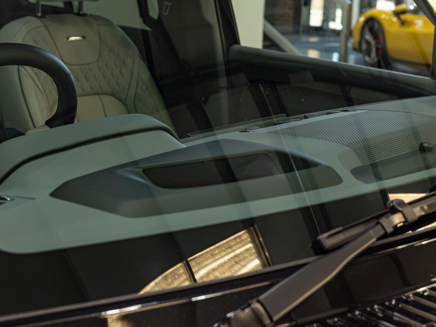 Used Land Rover Defender 110 2026 for sale - 77723135: Photo 6