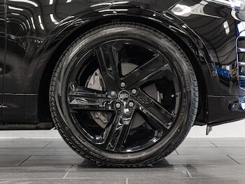 Used Land Rover Discovery 2023 for sale - 77752976: Photo