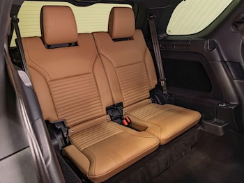 Used Land Rover Discovery 2023 for sale - 77752976: Photo