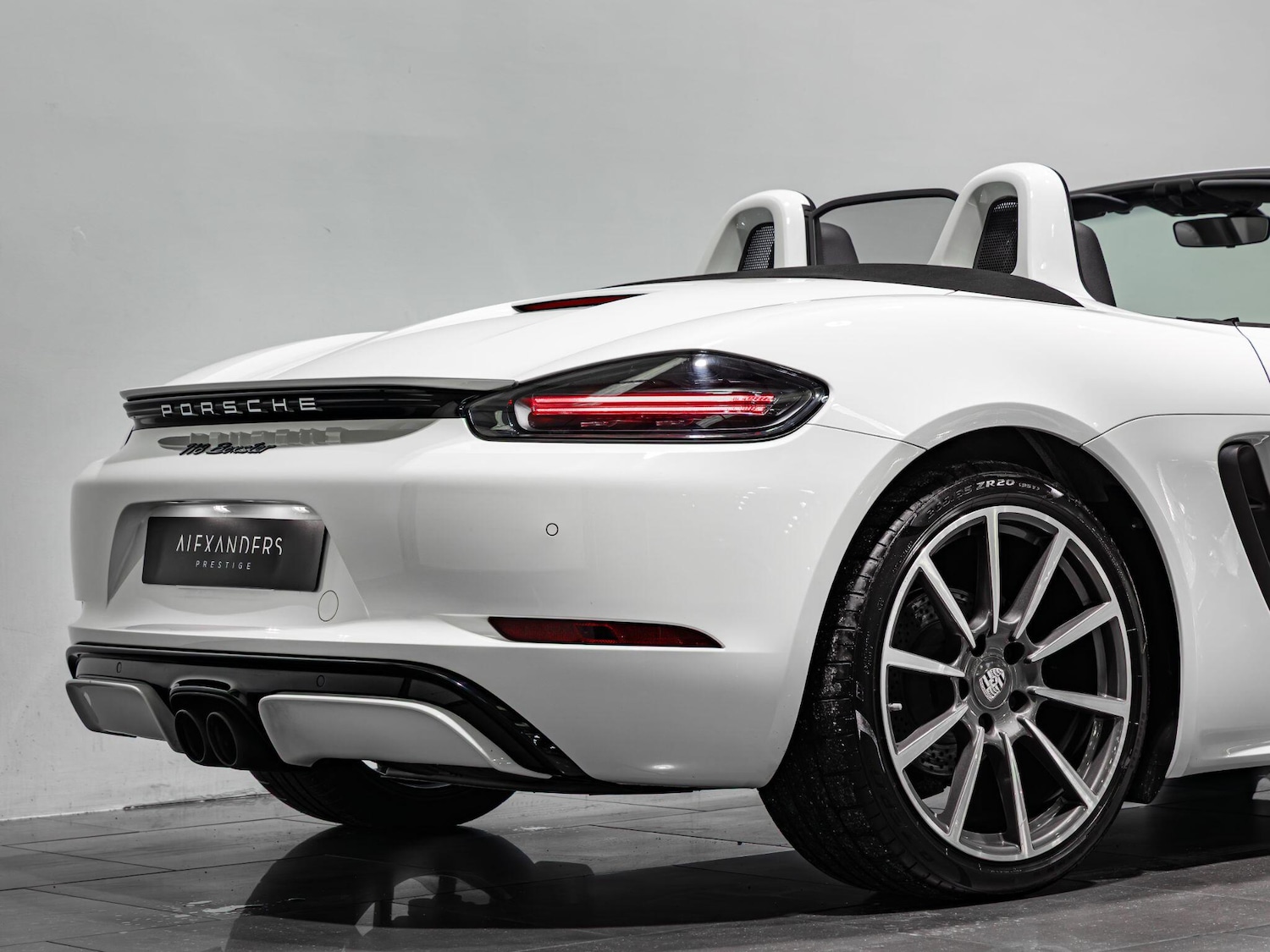 Used Porsche 718 Boxster 2018 for sale - 77191658: Photo 23