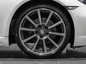 Used Porsche 718 Boxster 2018 for sale - 77191658: Photo