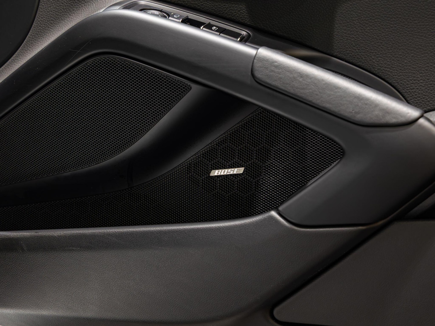 Used Porsche 718 Boxster 2018 for sale - 77191658: Photo 3