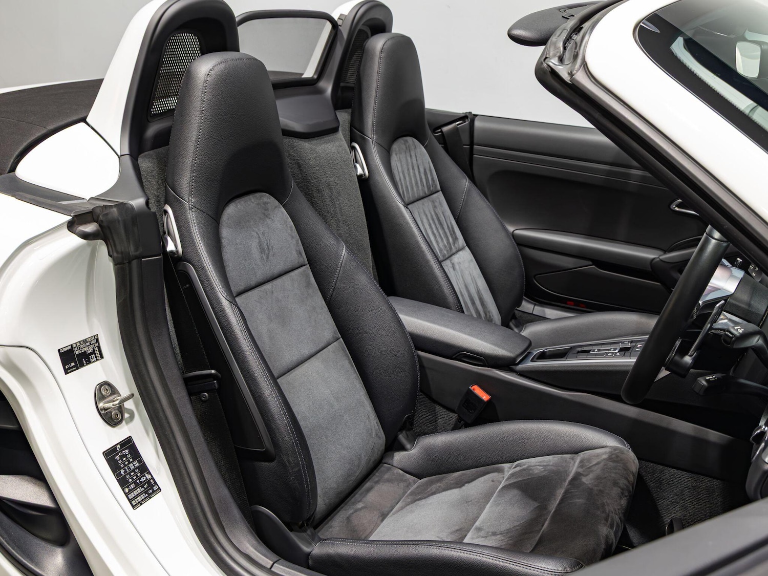 Used Porsche 718 Boxster 2018 for sale - 77191658: Photo 8