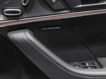 Used Jaguar F-Type 2022 for sale - 76561947: Photo