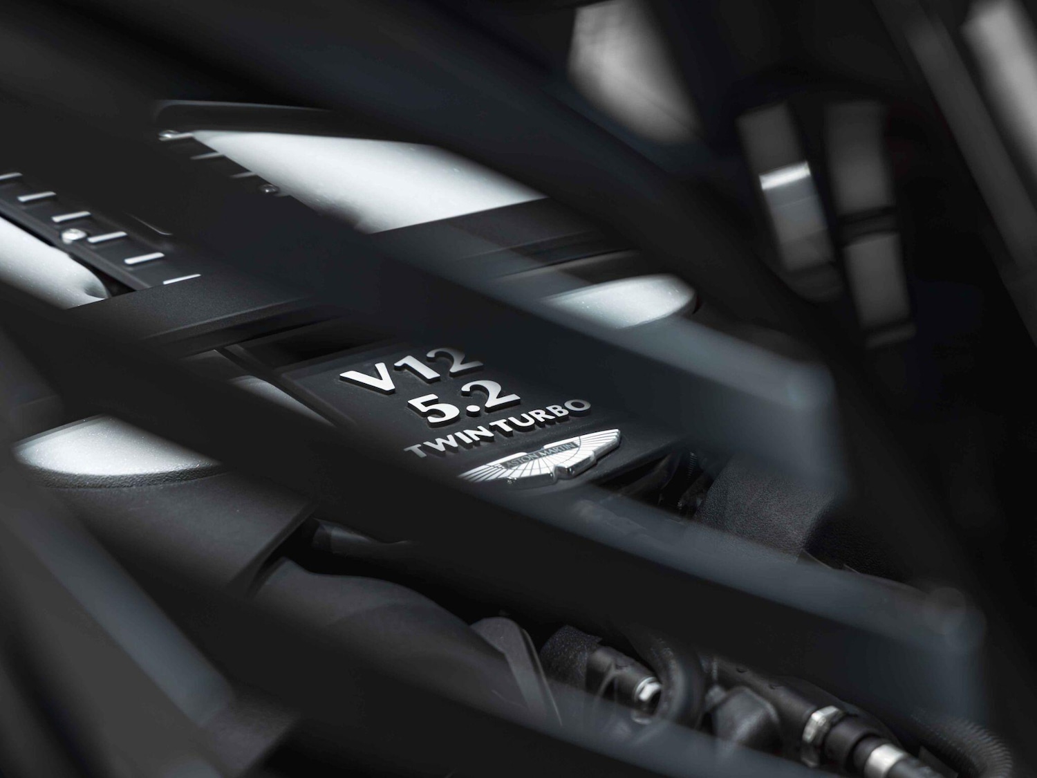 Used Aston Martin DBS for sale - 77993770: Photo 37