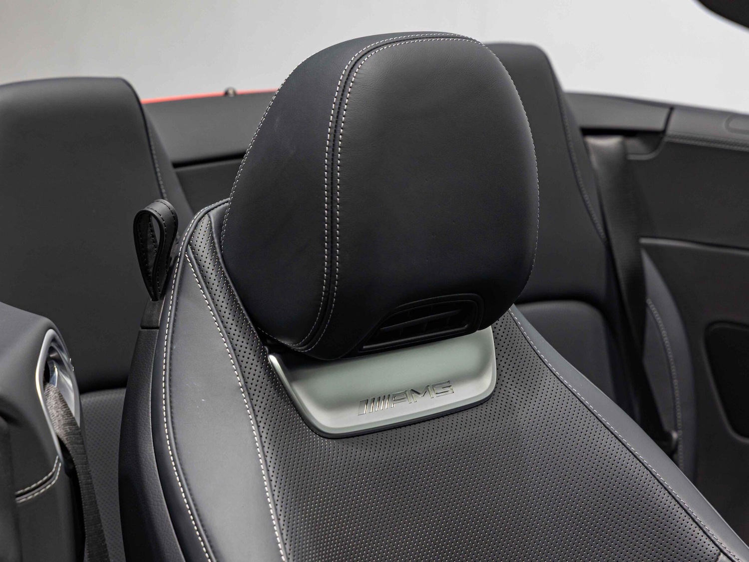 Used Mercedes-Benz SL 2023 for sale - 76472127: Photo 18