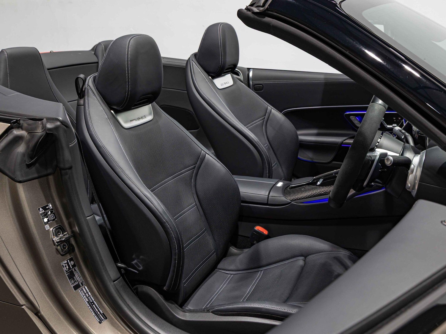 Used Mercedes-Benz SL 2023 for sale - 76472127: Photo 2