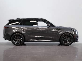 Used Land Rover Range Rover Sport 2022 for sale - 76786573: Photo