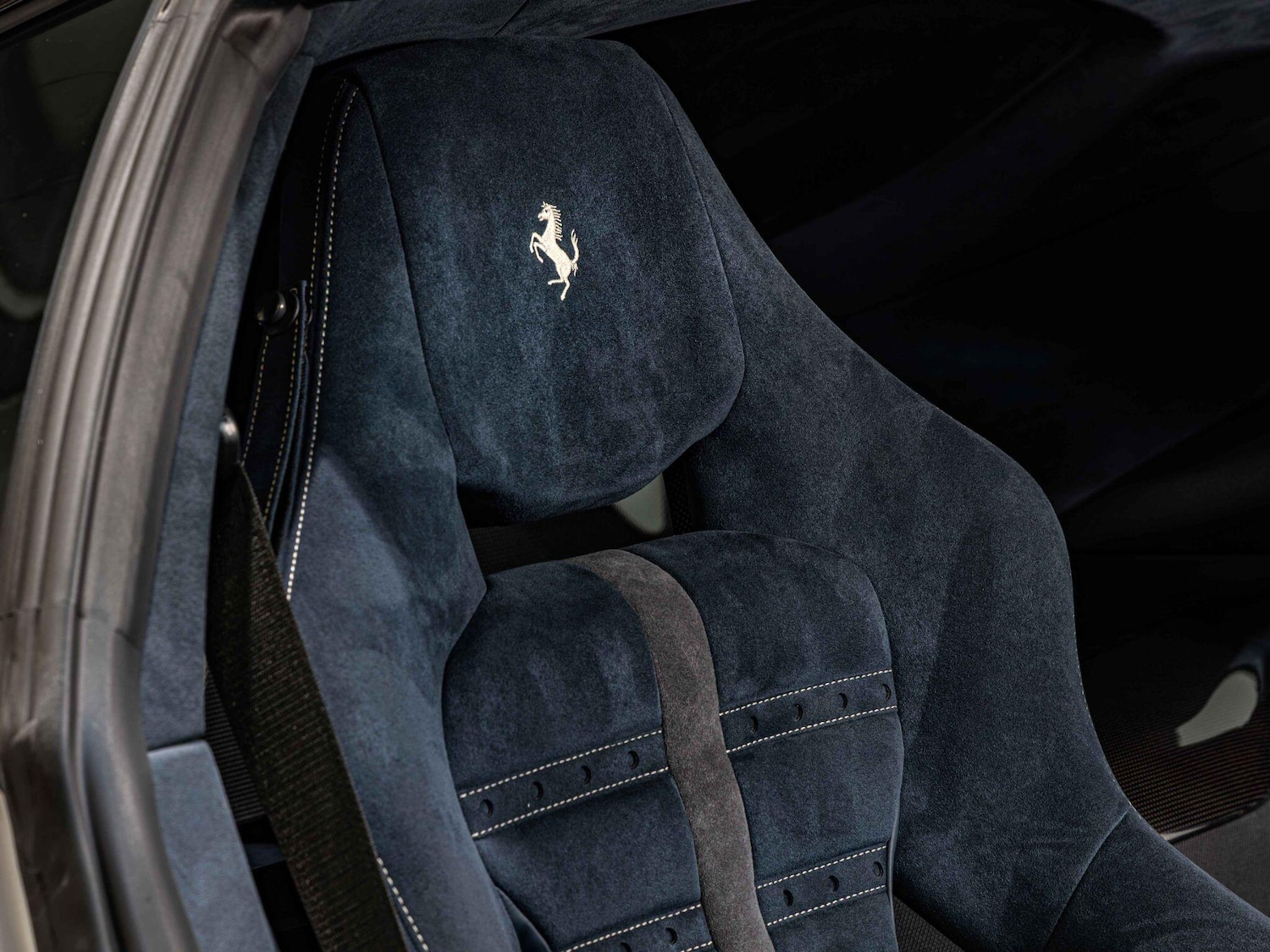 Used Ferrari 812 Competizione 2023 for sale - 76409022: Photo 10