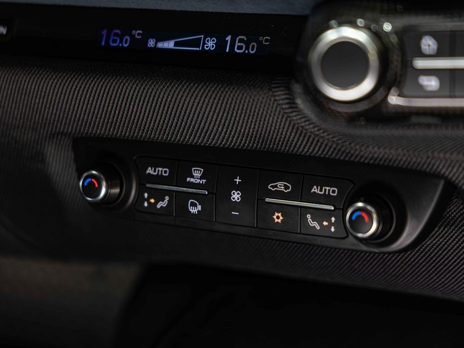 Used Ferrari 812 Competizione 2023 for sale - 76409022: Photo 19