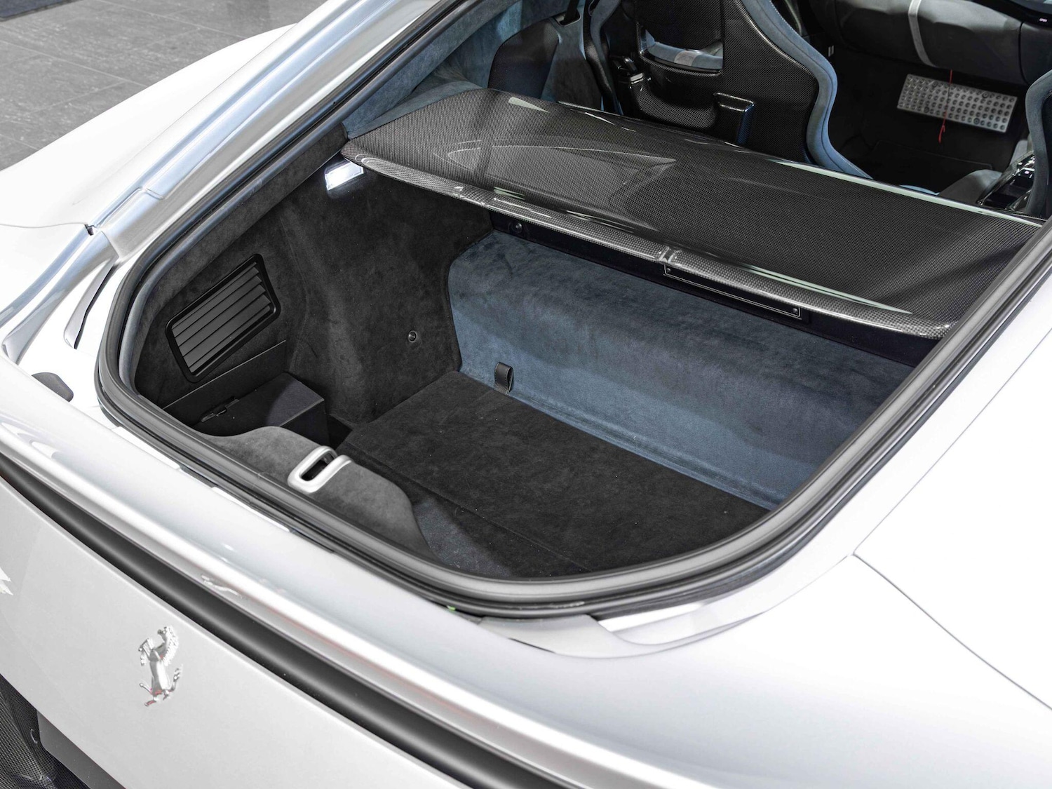 Used Ferrari 812 Competizione 2023 for sale - 76409022: Photo 29