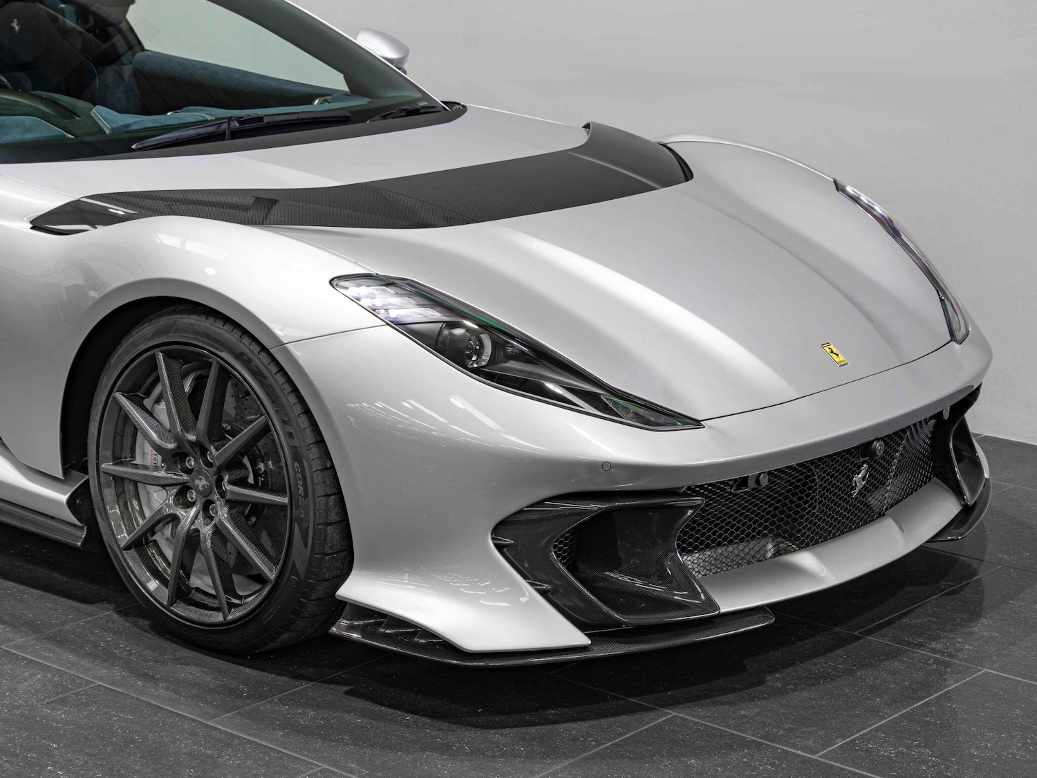 Used Ferrari 812 Competizione 2023 for sale - 76409022: Photo 35