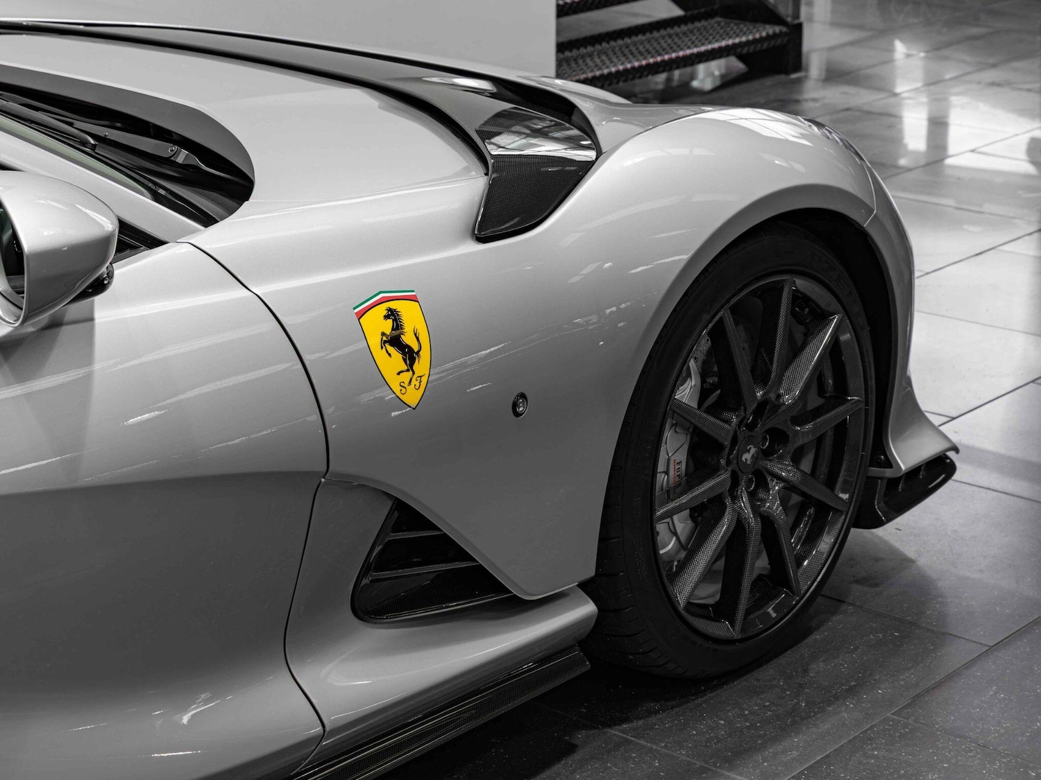 Used Ferrari 812 Competizione 2023 for sale - 76409022: Photo 43