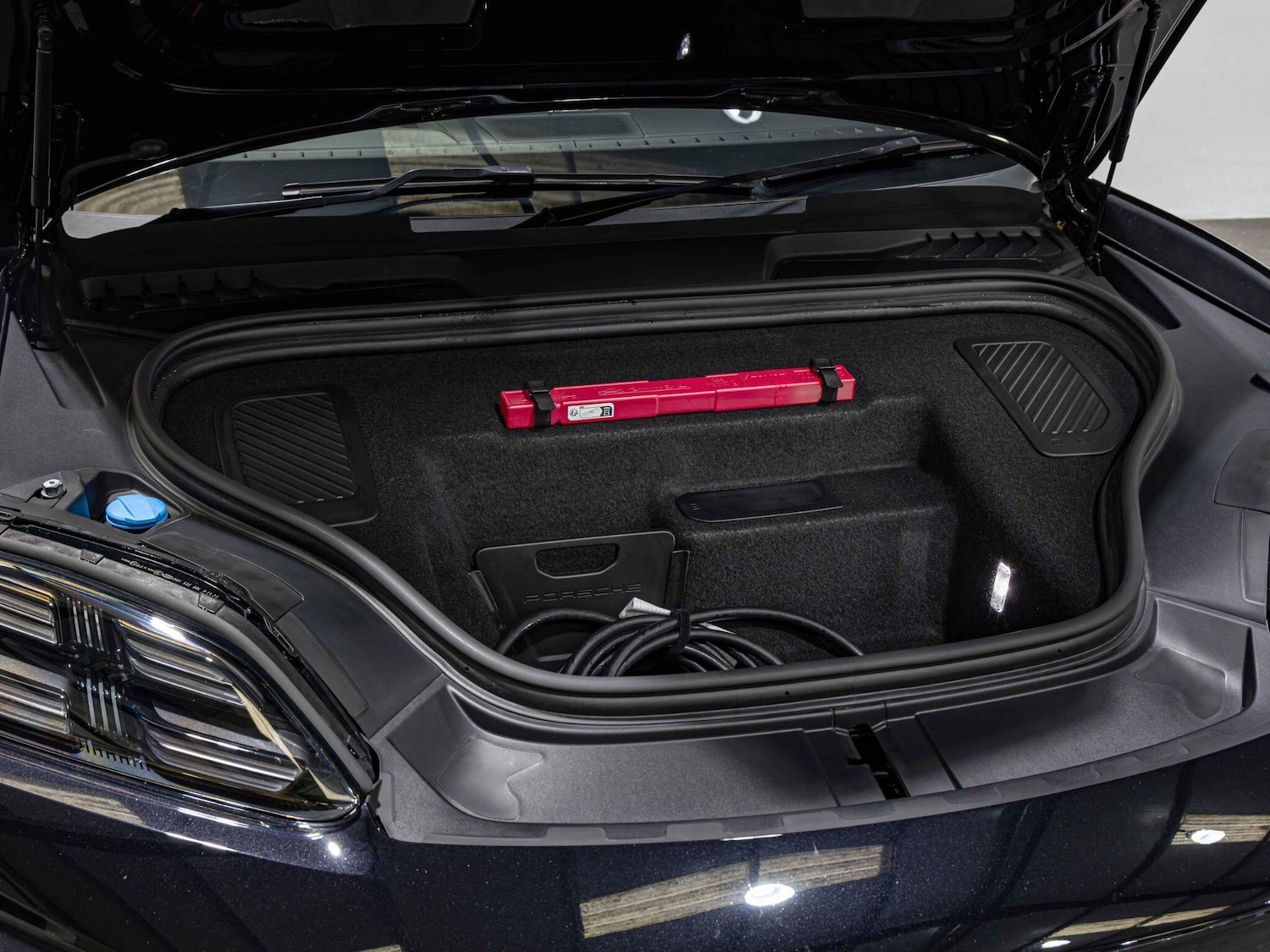 Used Porsche Macan 2025 for sale - 77343817: Photo 26