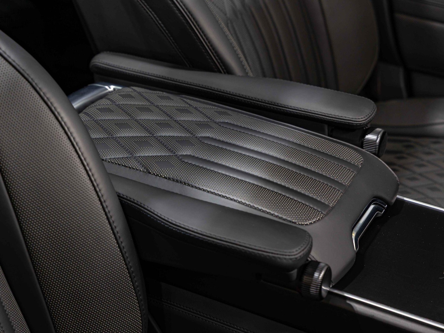 Used Land Rover Range Rover 2023 for sale - 76213973: Photo 18